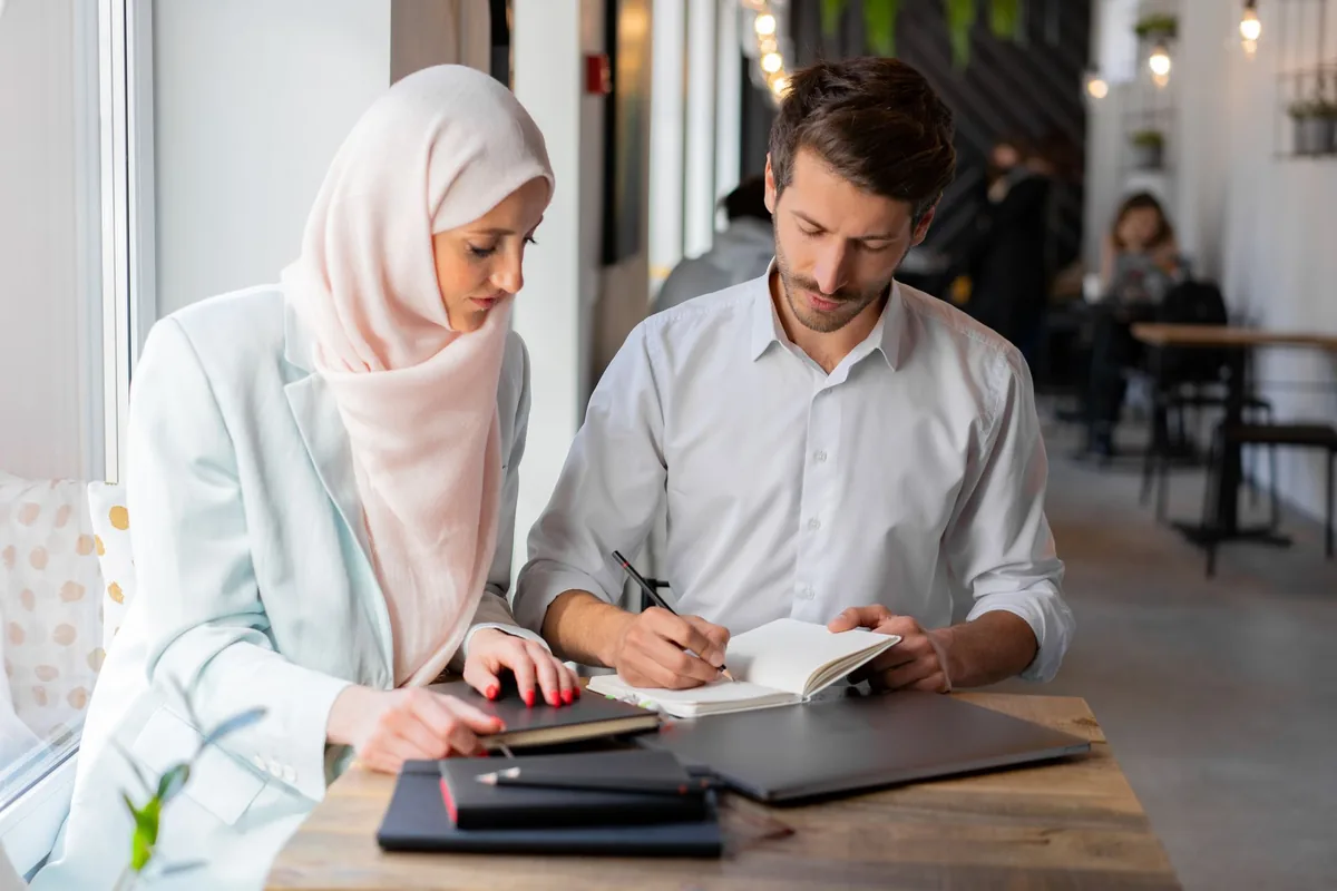 الدليل الشامل: فرص العمل في هولندا للعرب المقيمين